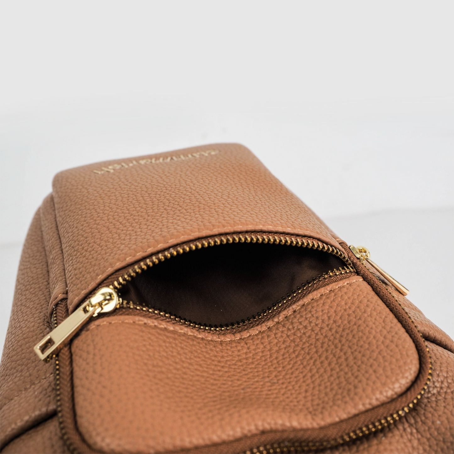 water bottle bag zip pocket