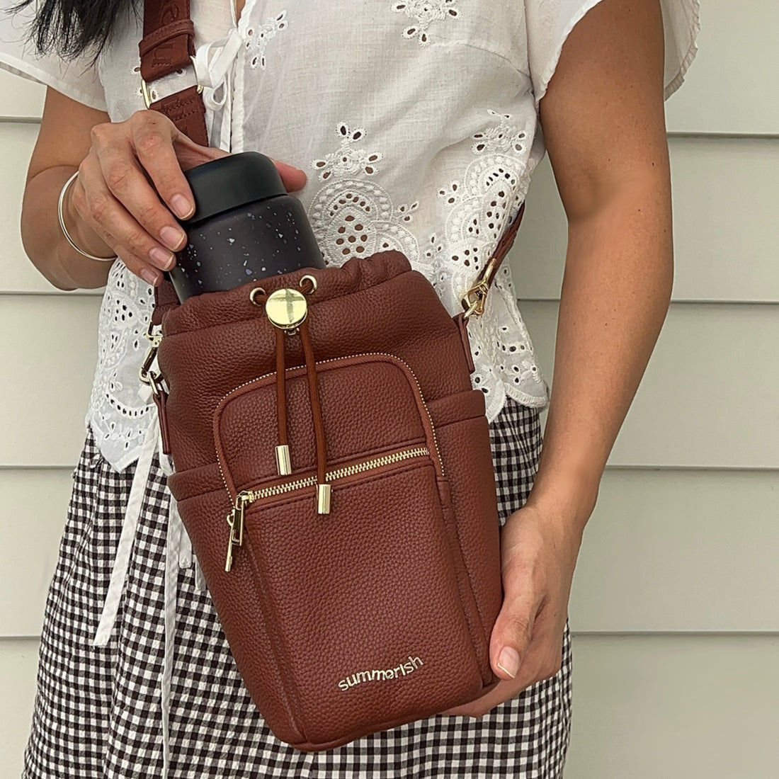 Chestnut and Tan Water Bottle Bags: The Must Have Australian Water Bottle Bags