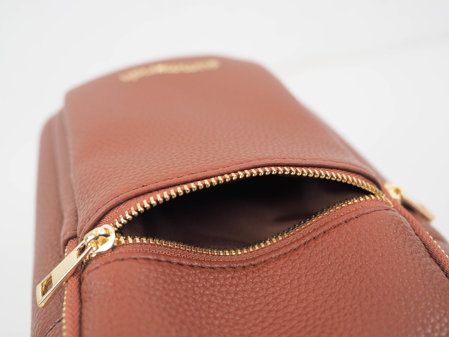 Brown water bottle bag pocket