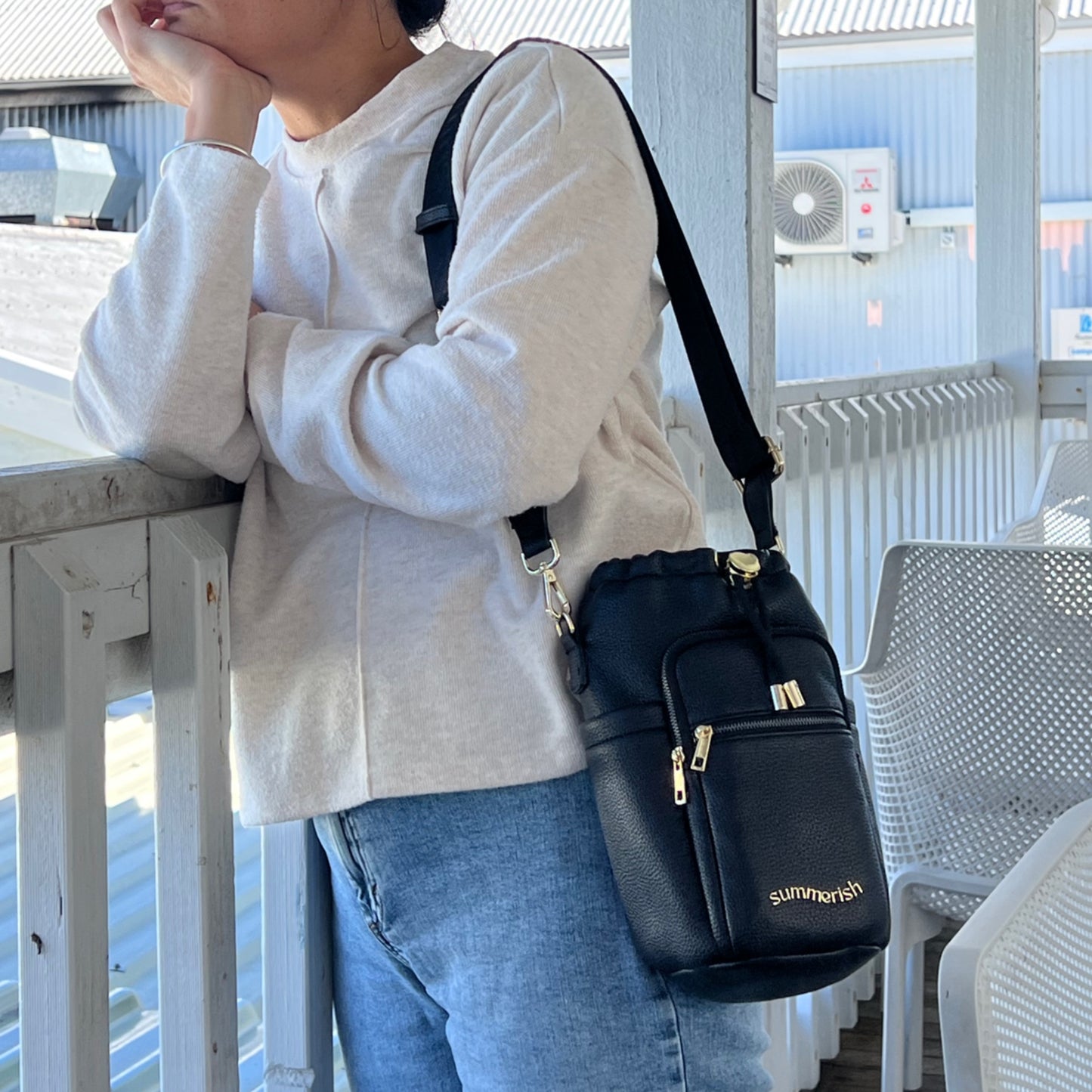 Black water bottle bag