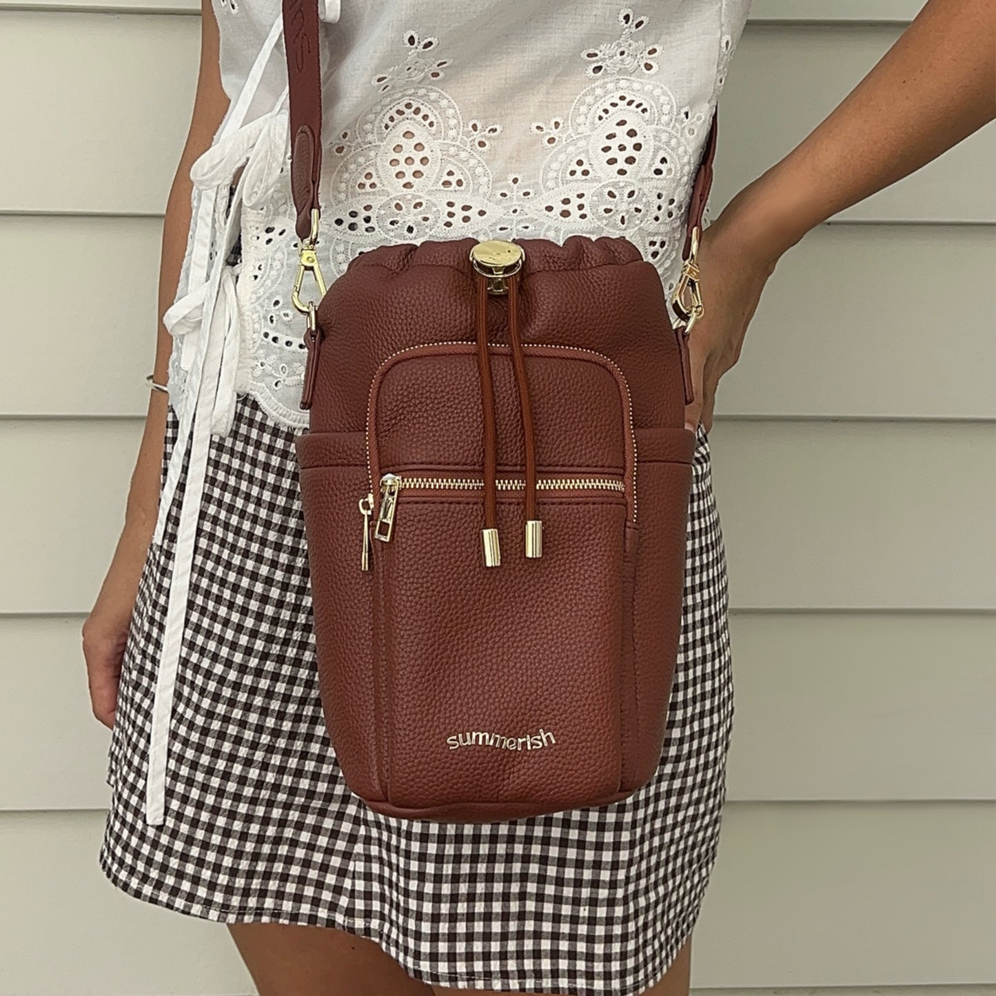 Brown water bottle bag