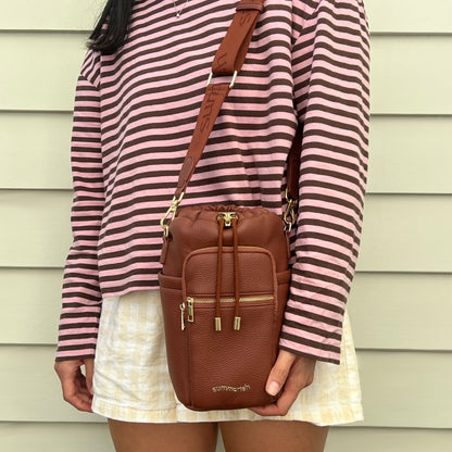 Brown water bottle bag 
