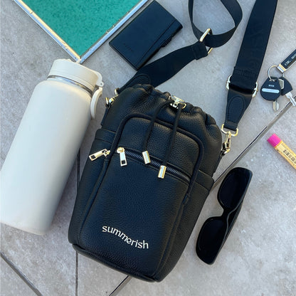 Black water bottle bag